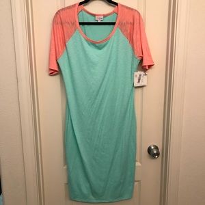 LuLaRoe XL Coral and Teal Julia